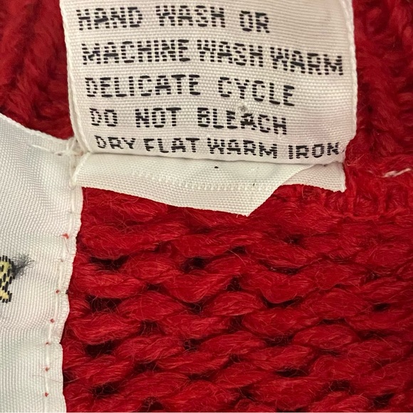 Lindsay Gray Essentials KNIT CREW NECK SWEATER Red Blue White EUC Medium VINTAGE - Picture 9 of 9